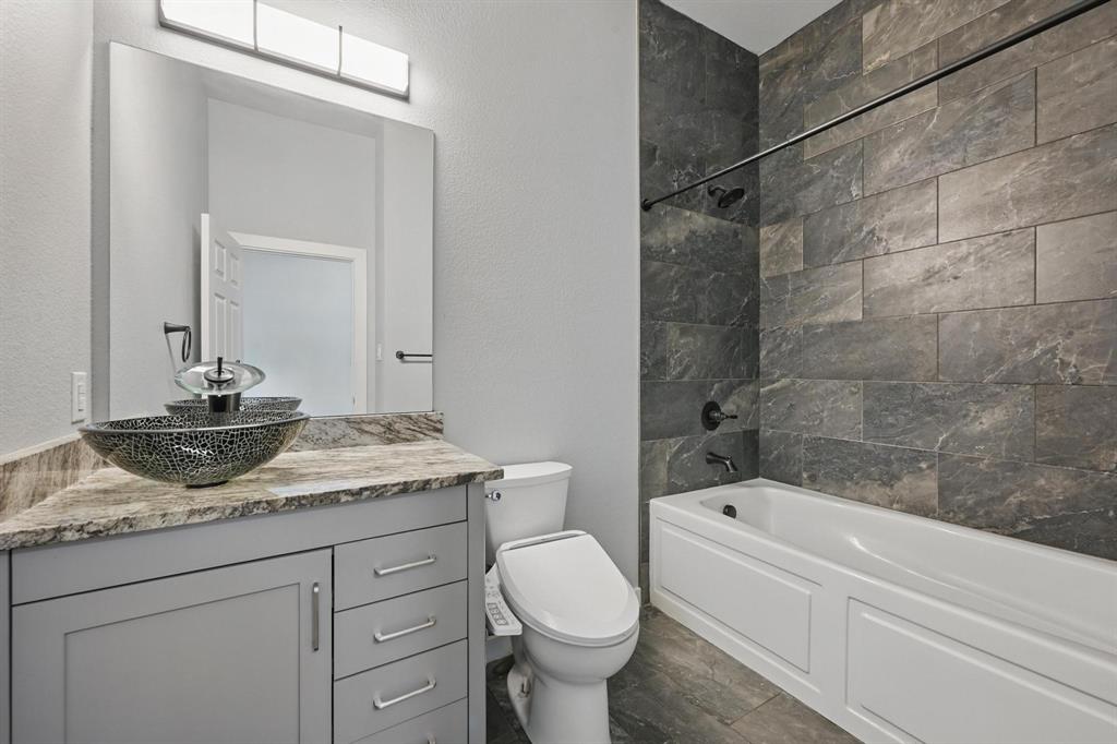 Oak Point, Texas 75068, United States, 2 Bedrooms Bedrooms, ,3 BathroomsBathrooms,Residential,Active,100908