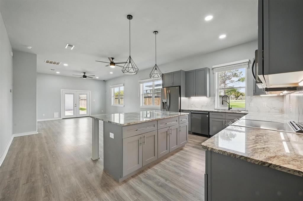 Oak Point, Texas 75068, United States, 2 Bedrooms Bedrooms, ,3 BathroomsBathrooms,Residential,Active,100908