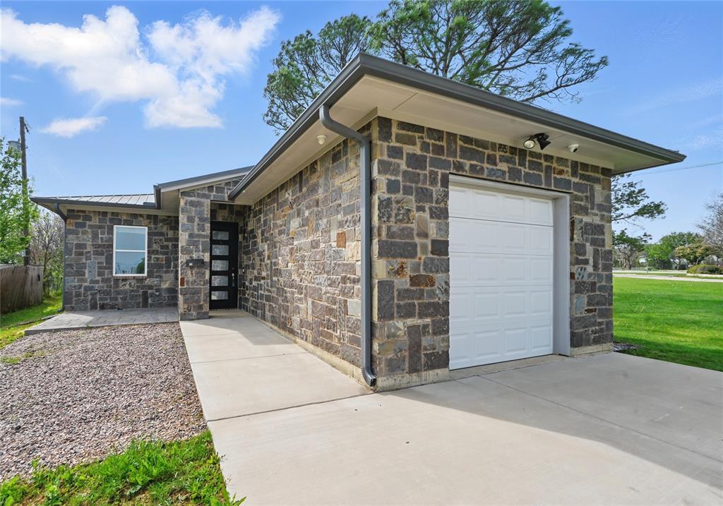 Oak Point, Texas 75068, United States, 2 Bedrooms Bedrooms, ,3 BathroomsBathrooms,Residential,Active,100908