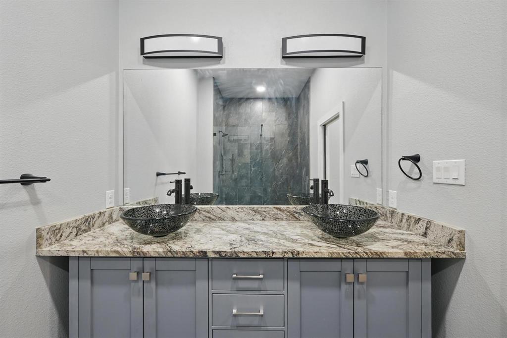 Oak Point, Texas 75068, United States, 2 Bedrooms Bedrooms, ,3 BathroomsBathrooms,Residential,Active,100908