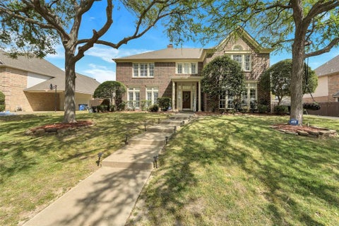 Photo of 205 Bob O Link Drive, Southlake, TX 76092 (MLS # 21314622)