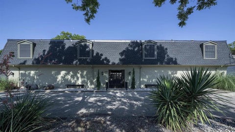 Photo of 1717 N Locust Street #2, Denton, TX 76201 (MLS # 21392131)