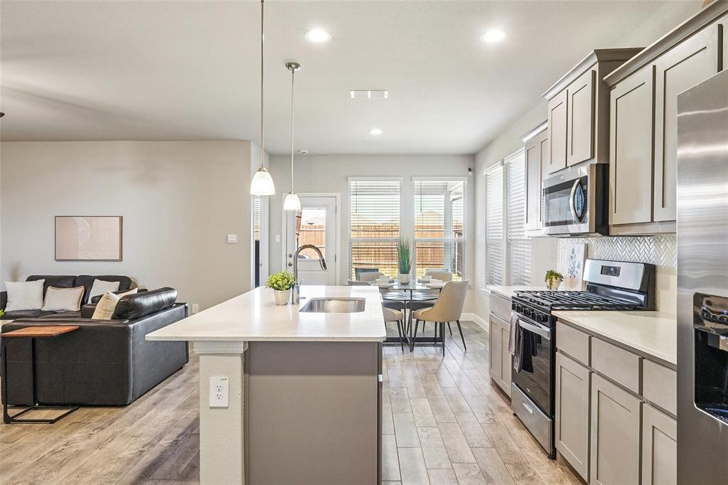 Trails Elizabeth Crk - Residential