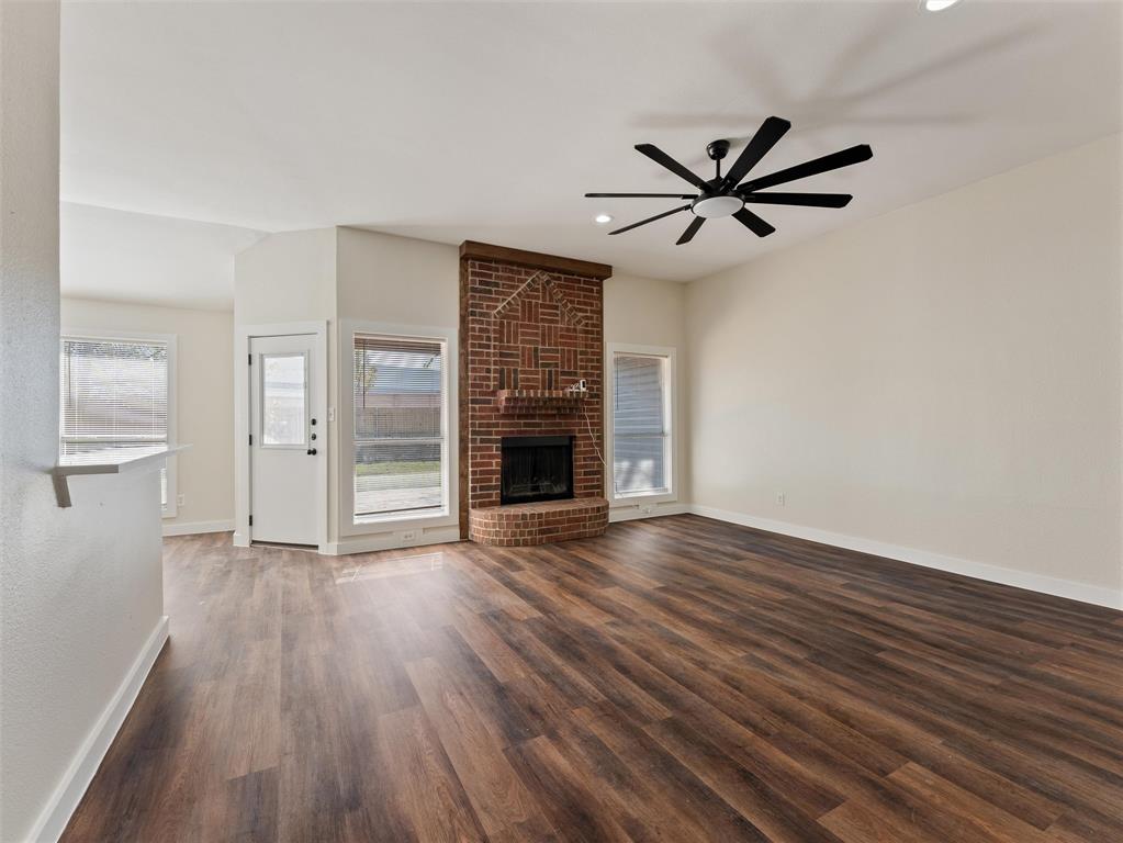 514 Fort Worth Street