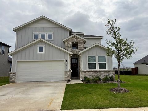 Photo of 14728 Ledger Lane, Fort Worth, TX 76052 (MLS # 21262019)