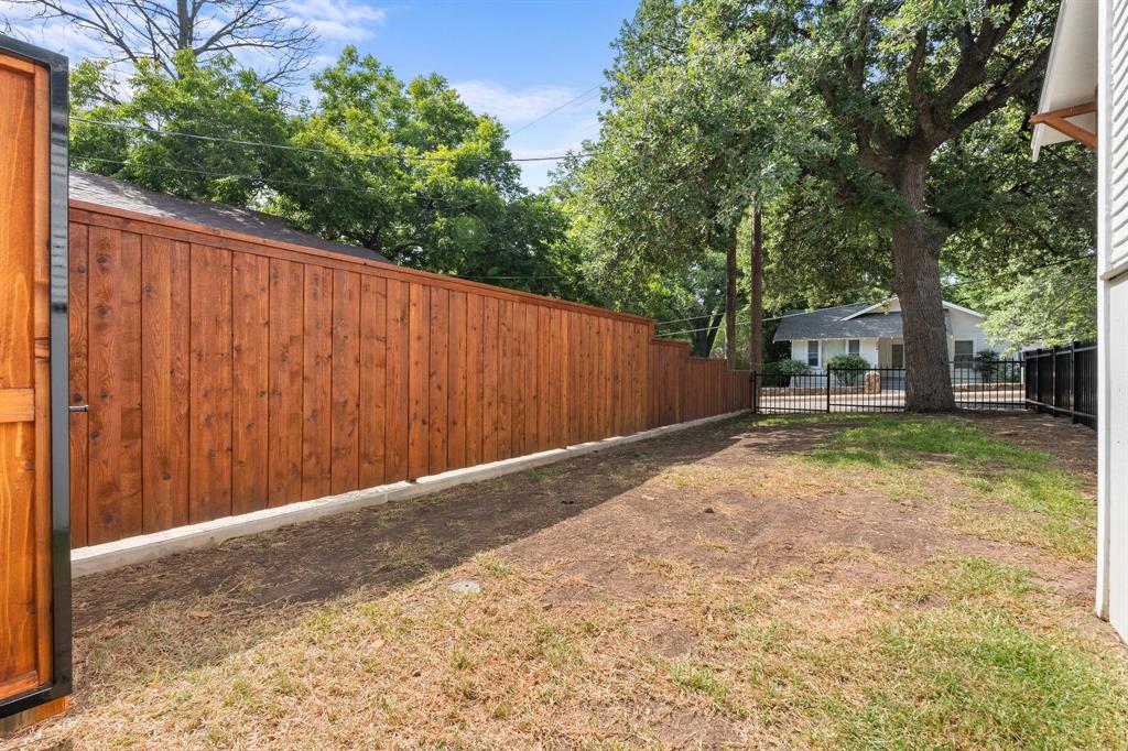 Couts - Residential Lease