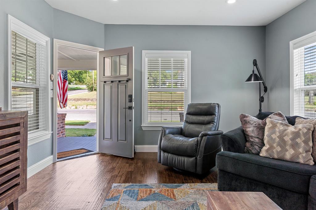 Couts - Residential Lease