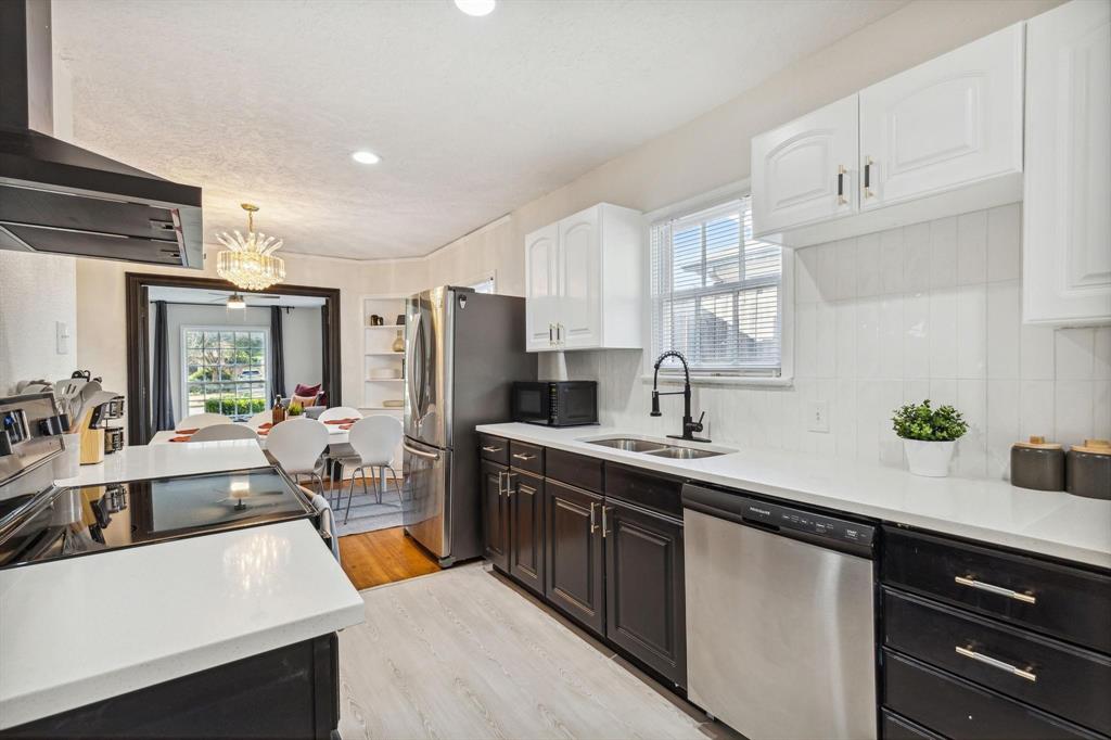 Kessler Plaza - Residential Lease