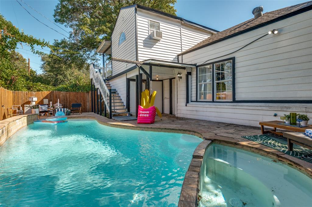 Kessler Plaza - Residential Lease