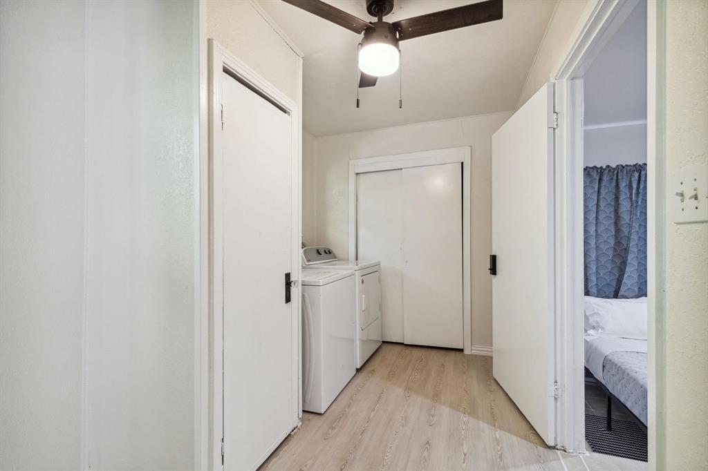 Kessler Plaza - Residential Lease