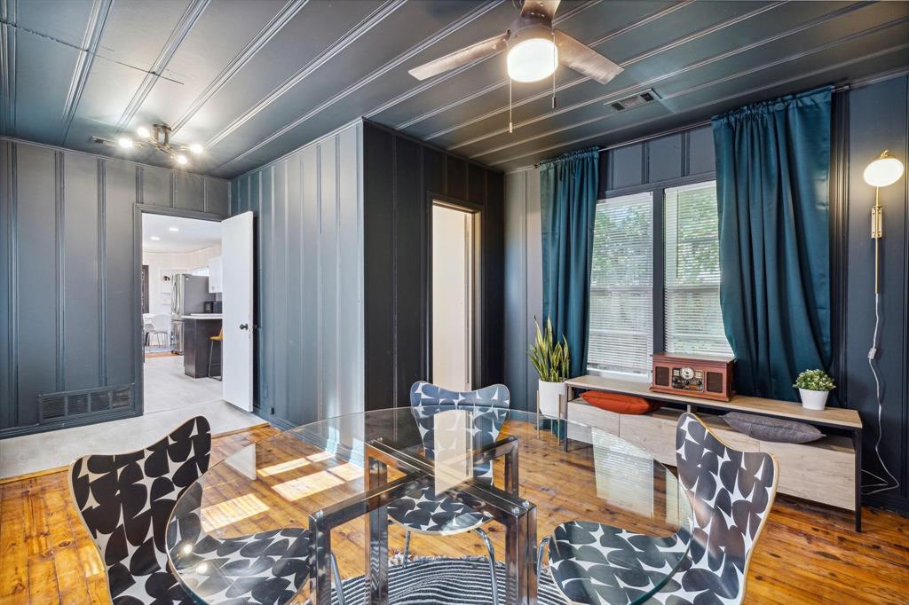 Kessler Plaza - Residential Lease