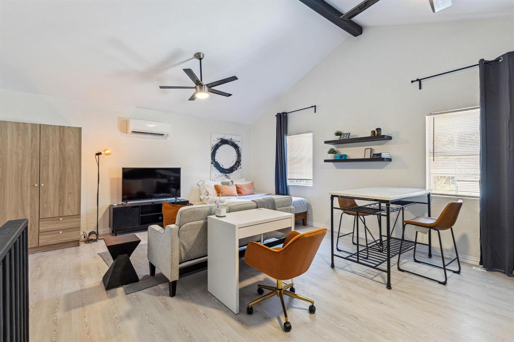 Kessler Plaza - Residential Lease