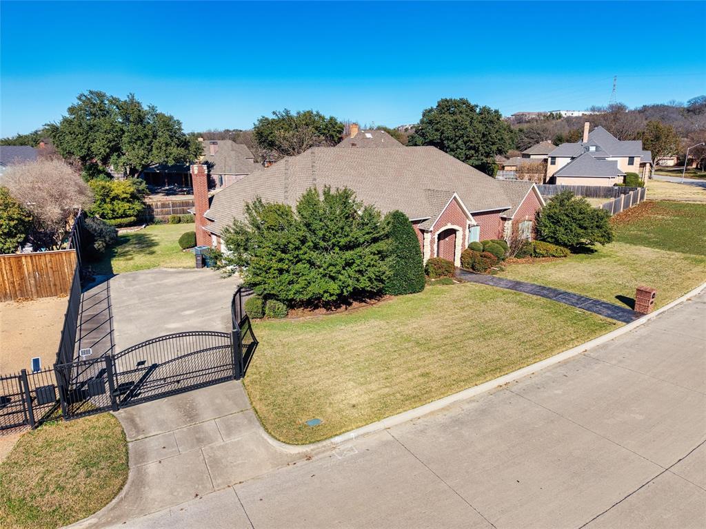 6600 Meadows West Drive S