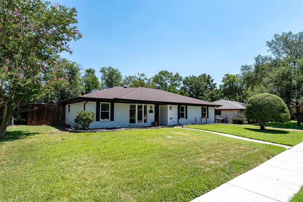 3200 Hilltop Lane