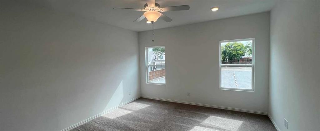 Sereno Oaks at Buckner Terrace - Residential