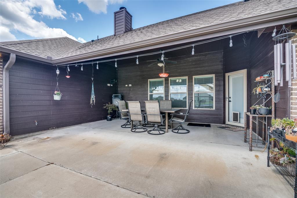 Caddo Mills, Texas 75135, United States, 4 Bedrooms Bedrooms, ,2 BathroomsBathrooms,Residential,Active,187907