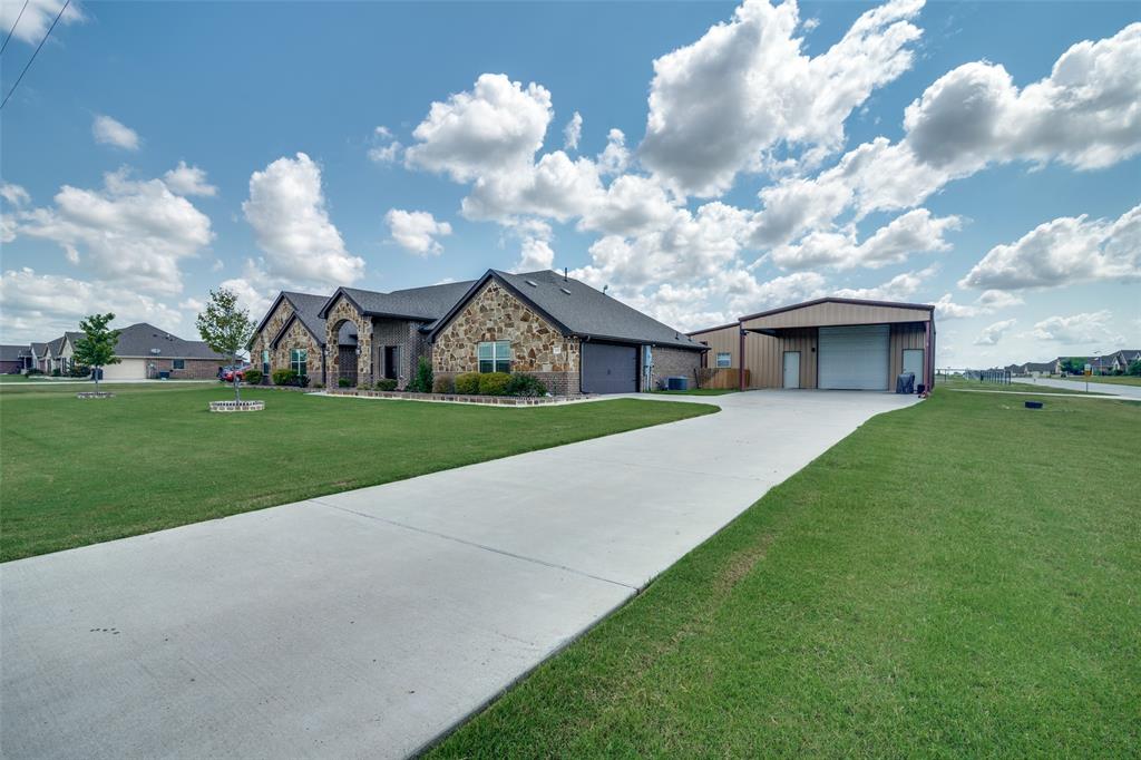Caddo Mills, Texas 75135, United States, 4 Bedrooms Bedrooms, ,2 BathroomsBathrooms,Residential,Active,187907