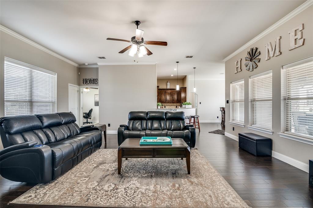 Caddo Mills, Texas 75135, United States, 4 Bedrooms Bedrooms, ,2 BathroomsBathrooms,Residential,Active,187907