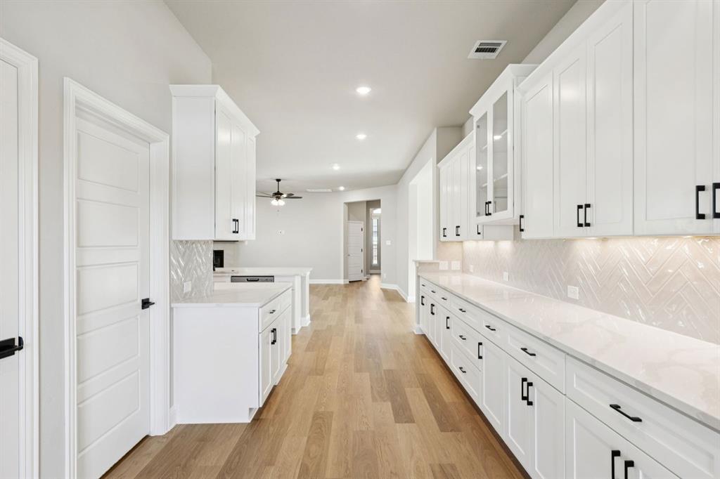 Summer Crest - Residential