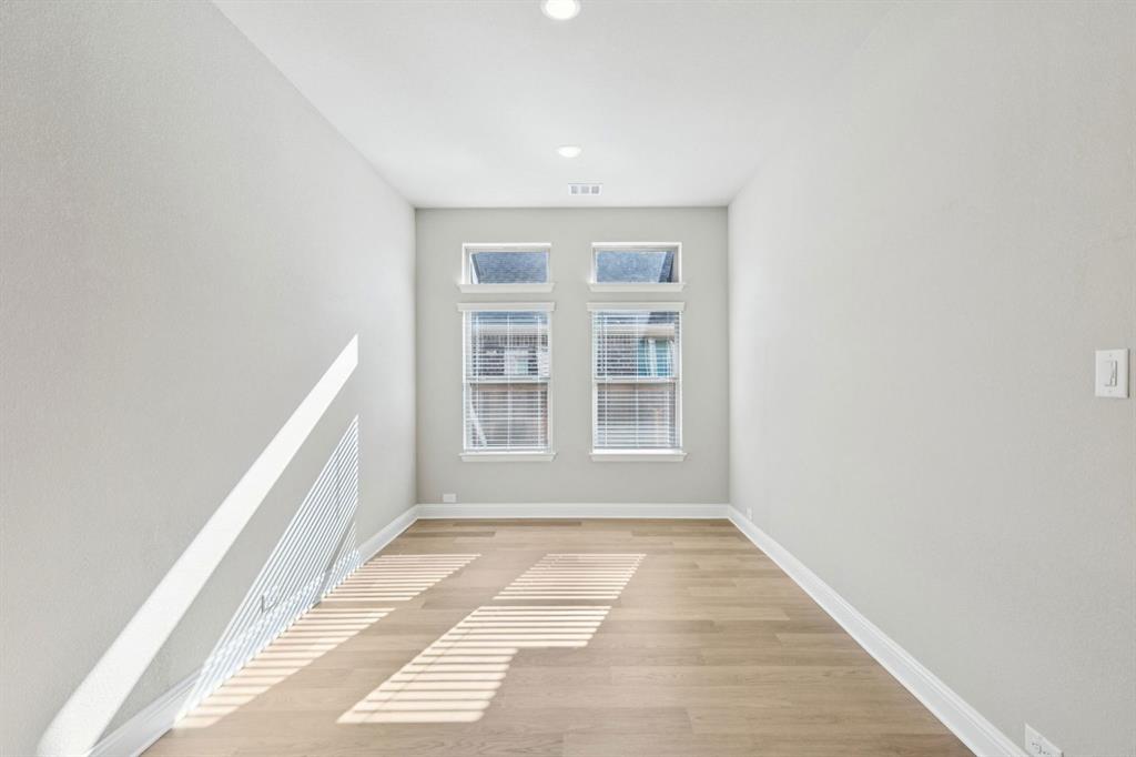 Summer Crest - Residential