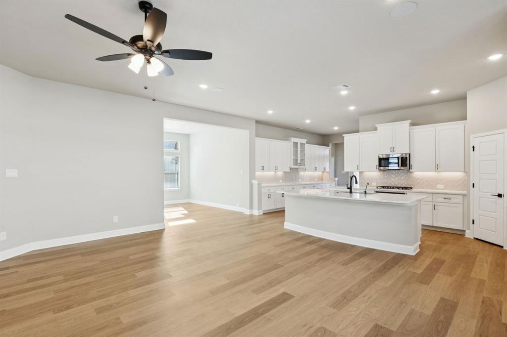 Summer Crest - Residential