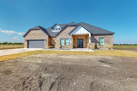3055 County Road 4301 Greenville TX 75401