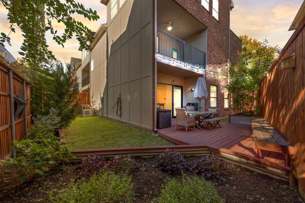 Martha - Residential