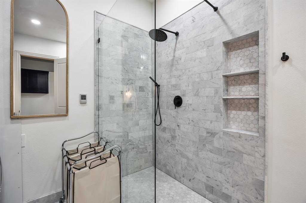 Martha - Residential