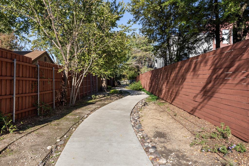 Martha - Residential