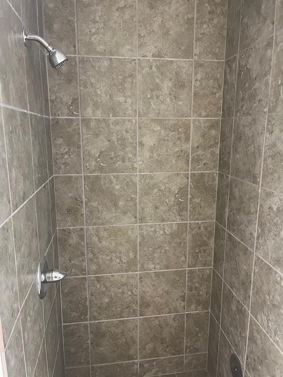 Motor Circle Condo - Commercial Lease