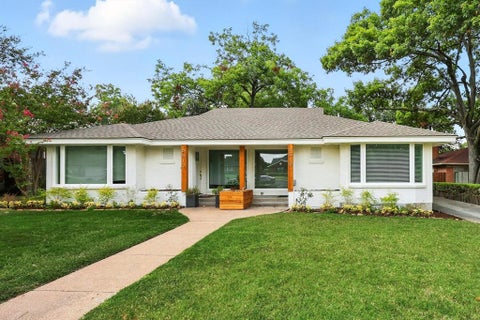 Photo of 6519 Ravendale Lane, Dallas, TX 75214 (MLS # 21351428)