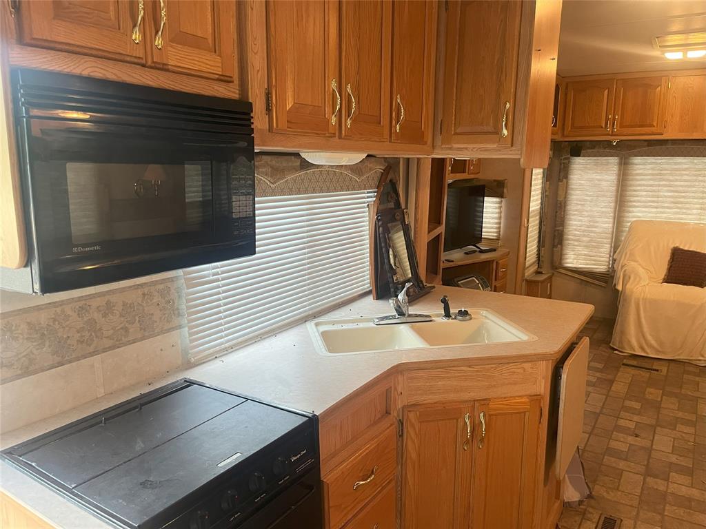 Oak Point Ph Two - Land