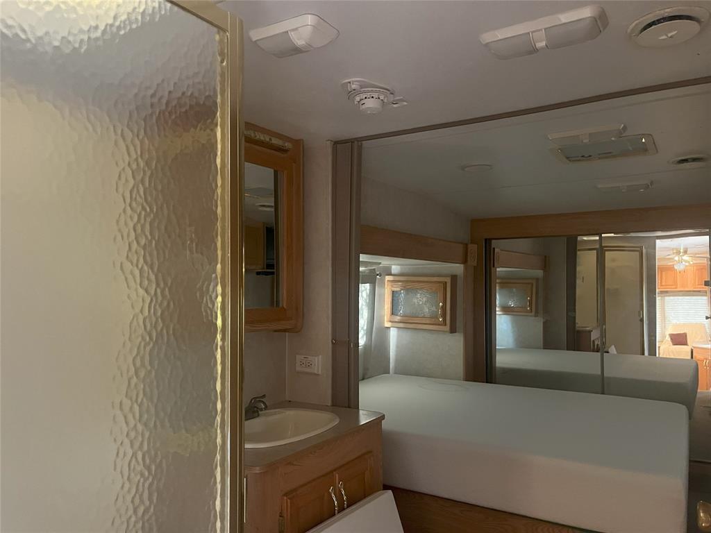 Oak Point Ph Two - Land