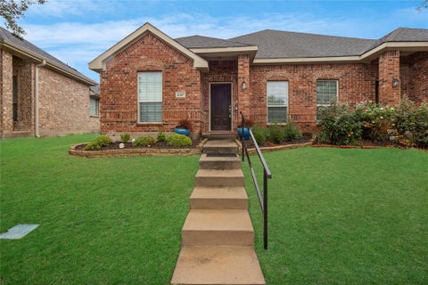 Photo of 2127 Colby Lane, Wylie, TX 75098 (MLS # 21400497)