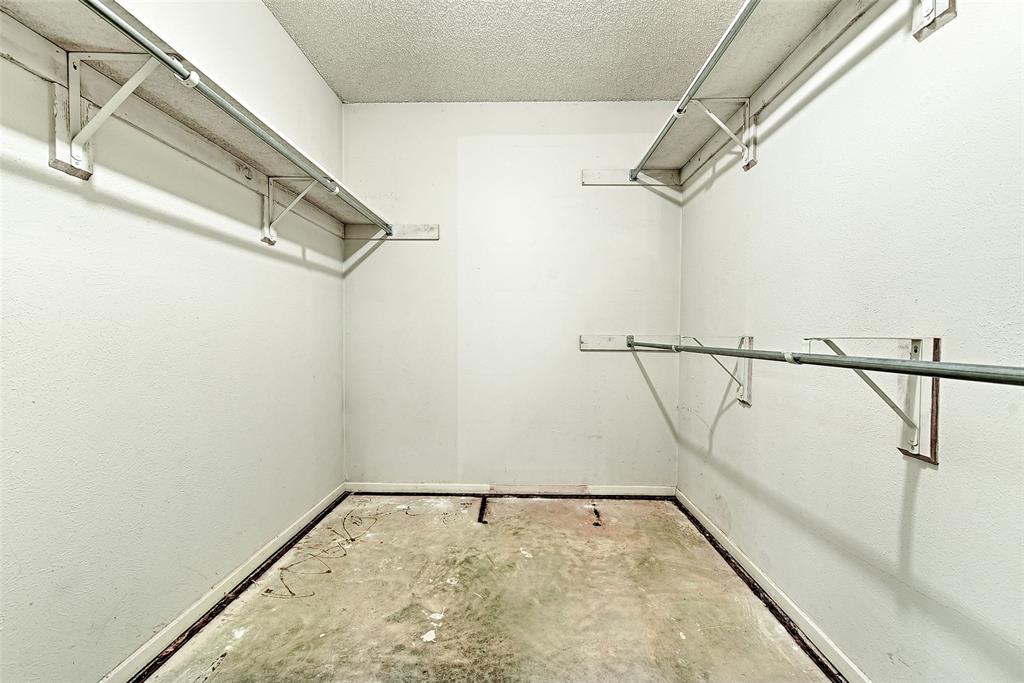 Trafalgar Square Ph 06 - Residential