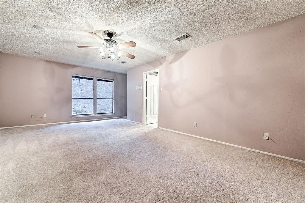 Trafalgar Square Ph 06 - Residential