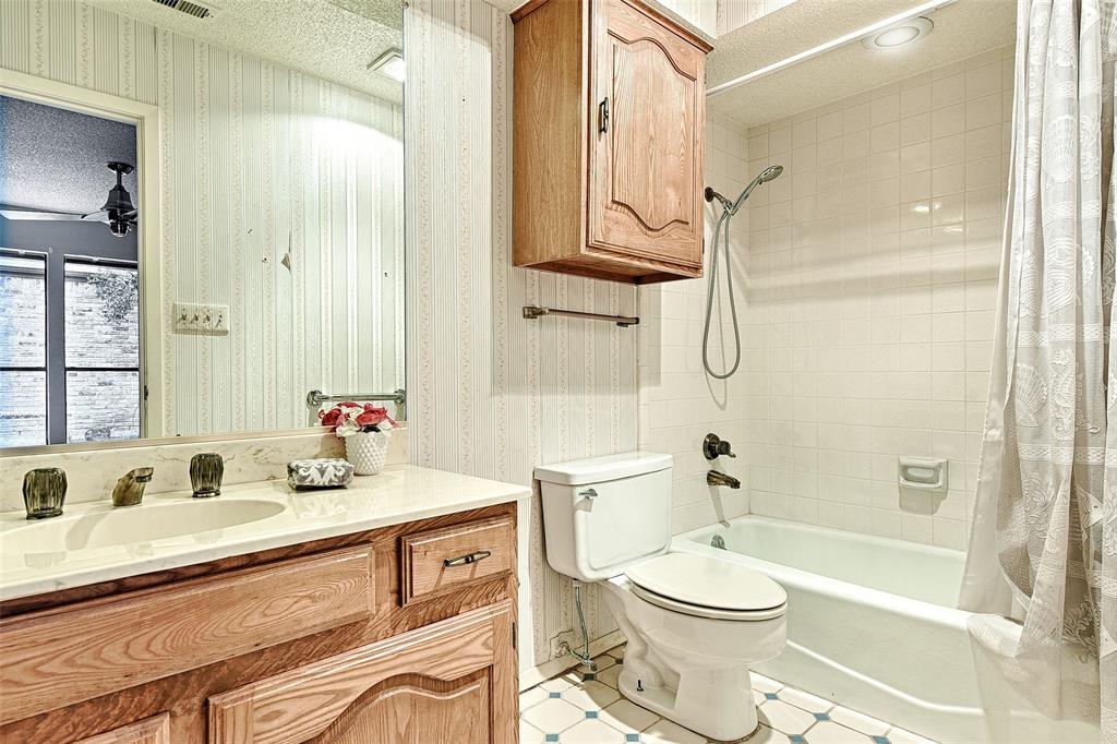 Trafalgar Square Ph 06 - Residential