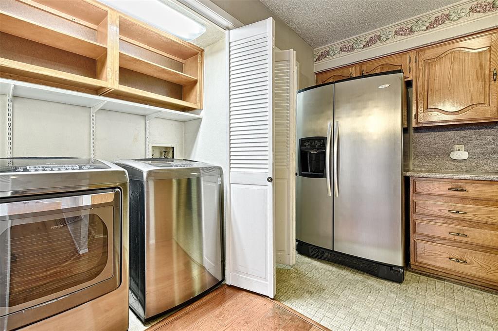 Trafalgar Square Ph 06 - Residential