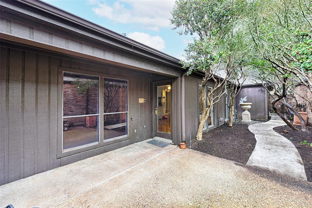 Trafalgar Square Ph 06 - Residential