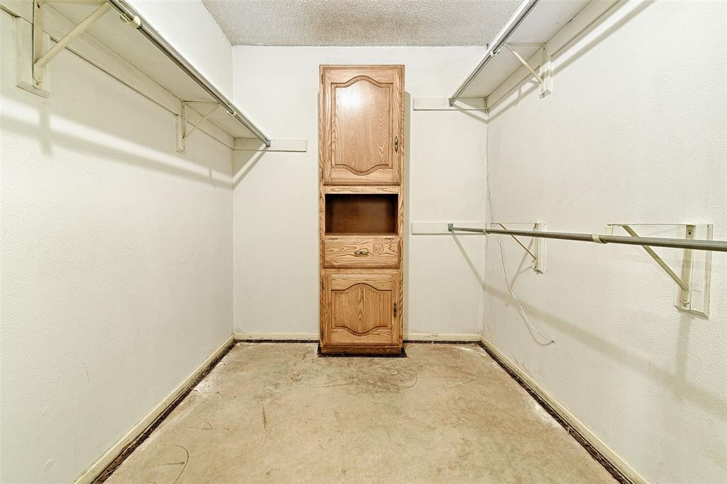 Trafalgar Square Ph 06 - Residential