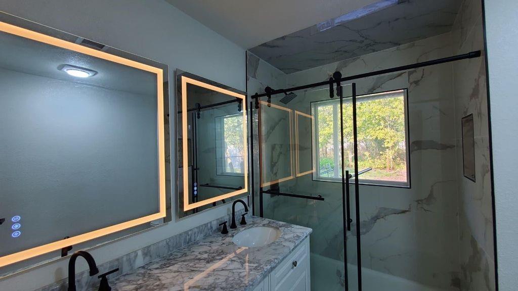 2410 E Bayshore Drive