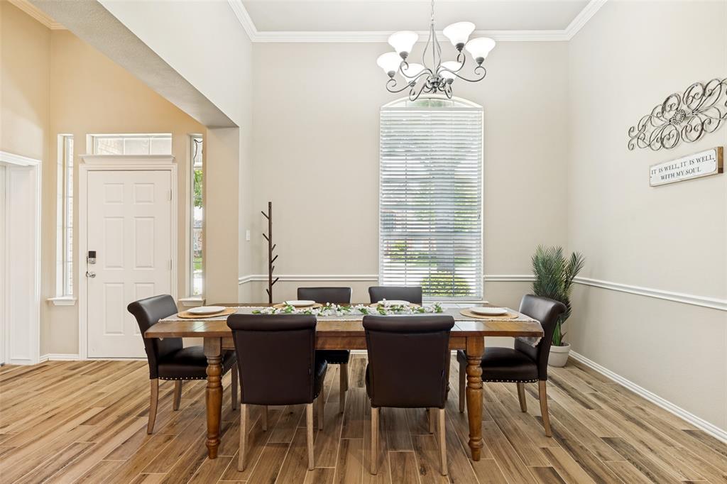 1604 Harvest Glen Drive
