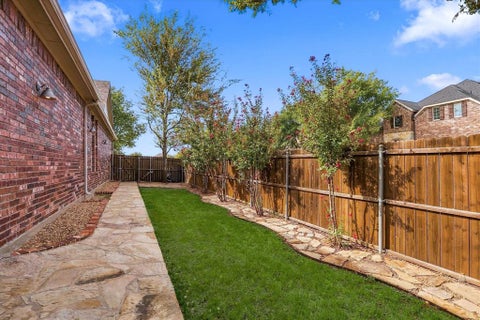 Tiny photo for 10880 Sedalia Drive, McKinney, TX 75072 (MLS # 21393406)