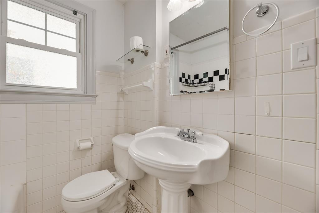 University Place - Residential Lease