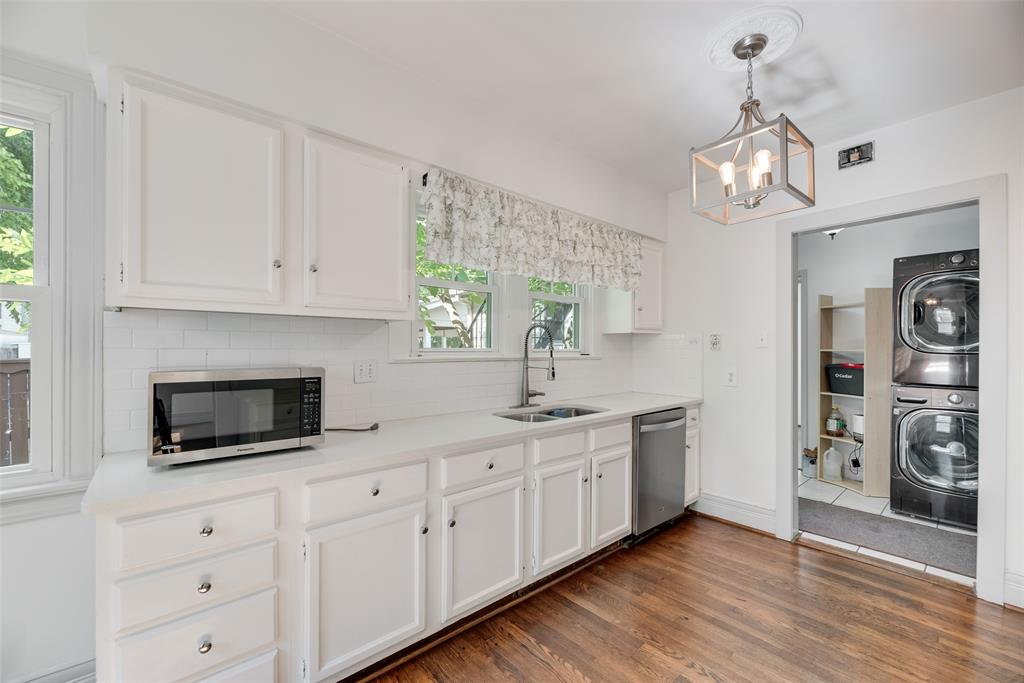 University Place - Residential Lease