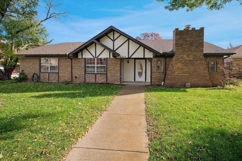 5352 Colorado Court North Richland Hills TX 76180