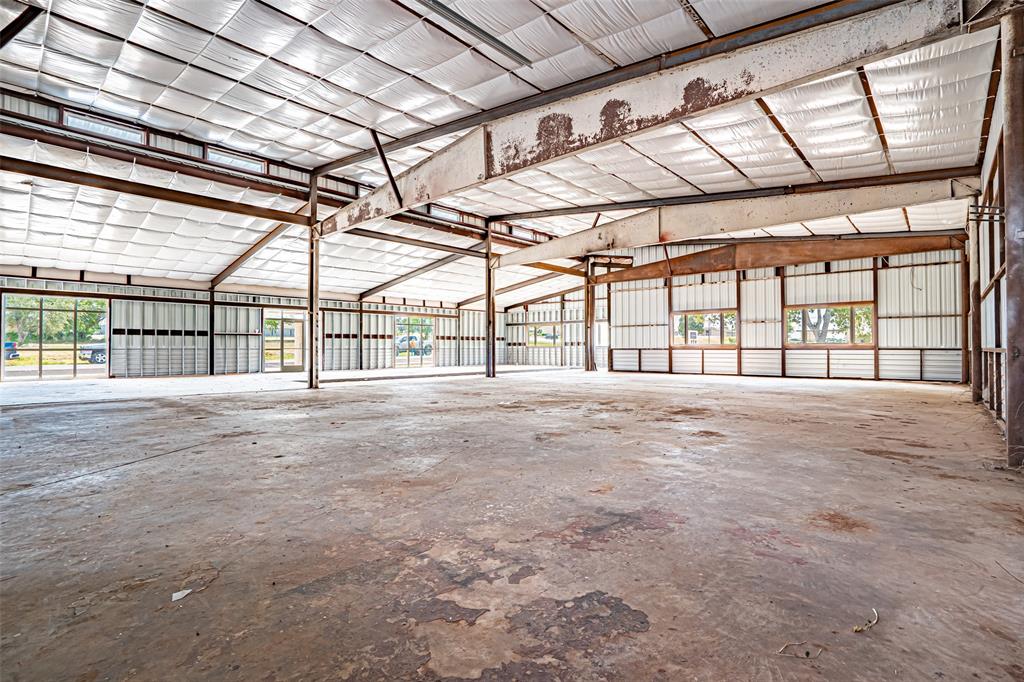 Corridor 51 Business Center - Commercial Lease