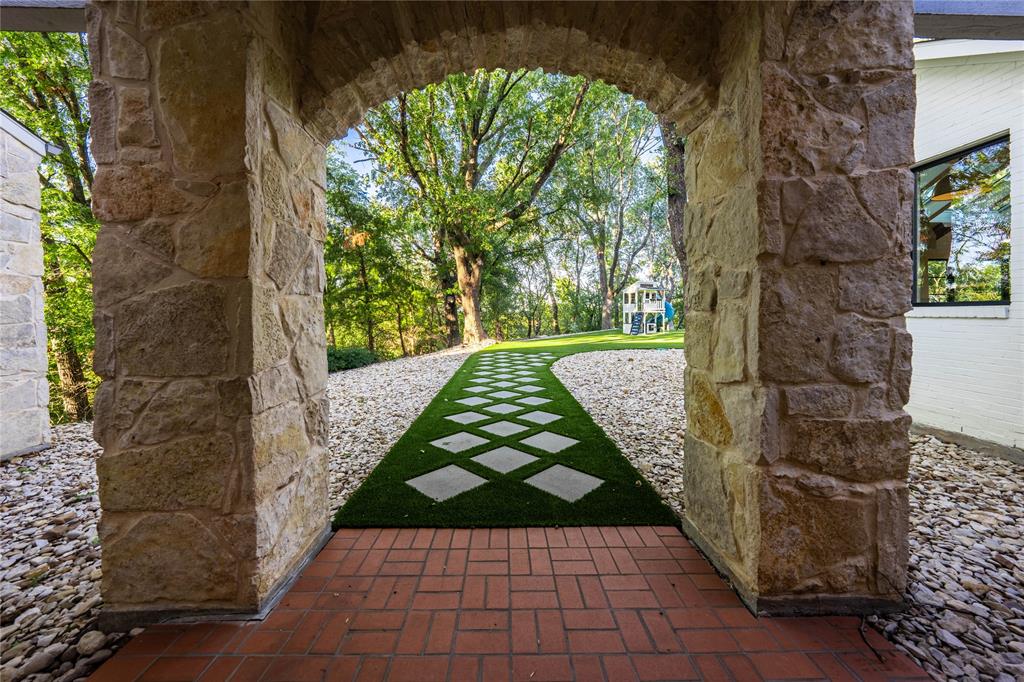 Drury Angelin 15 Labor Surv Ab - Residential