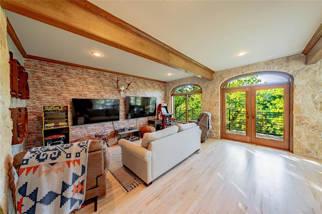 Drury Angelin 15 Labor Surv Ab - Residential