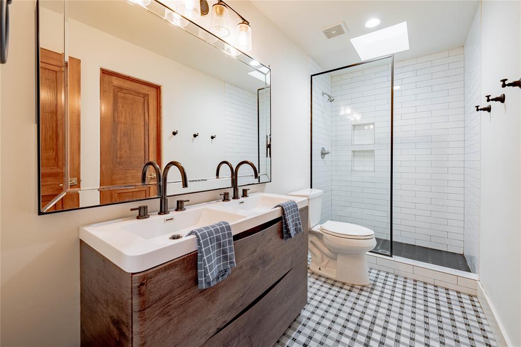 Drury Angelin 15 Labor Surv Ab - Residential